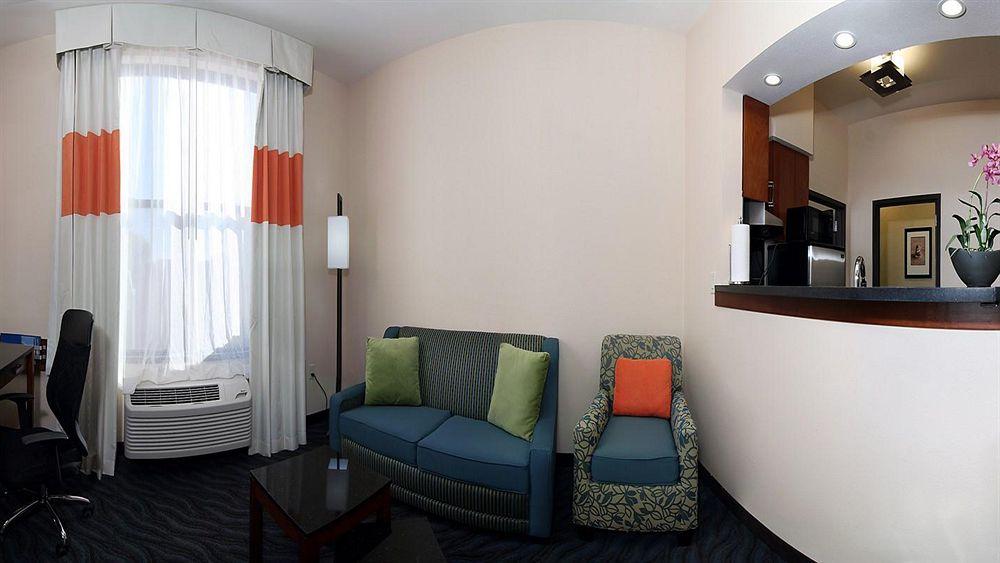 Fairfield Inn & Suites By Marriott Alamogordo Exterior photo