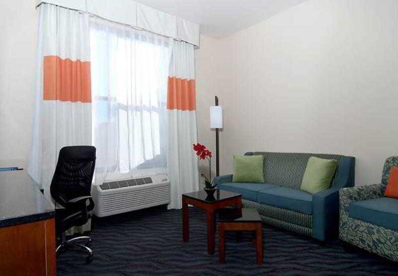 Fairfield Inn & Suites By Marriott Alamogordo Exterior photo